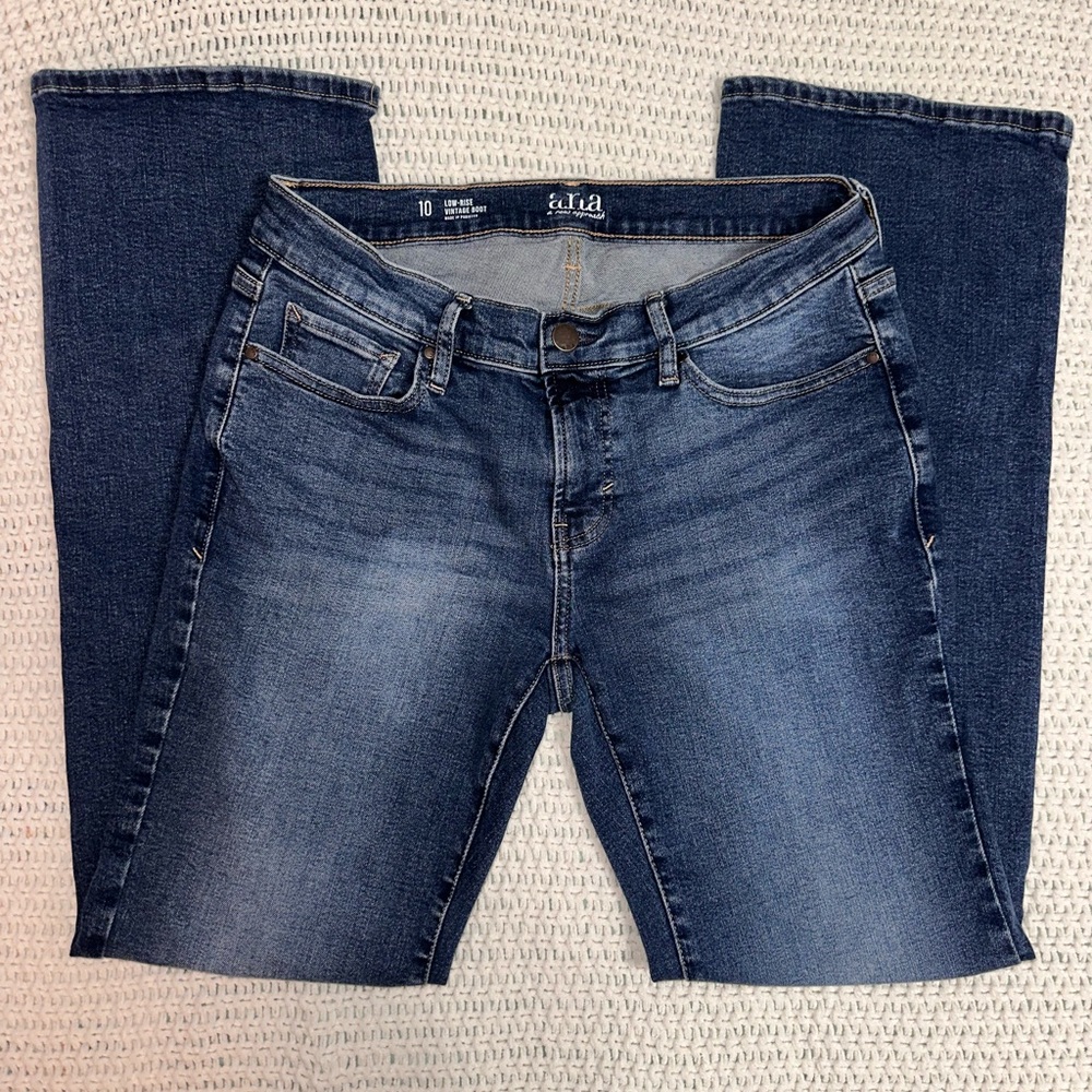 a.n.a Low-Rise Vintage Boot Cut Jean